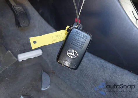 2013 Toyota Prius Two из США, поврежденный, VIN JTDKN3DU1D5685353